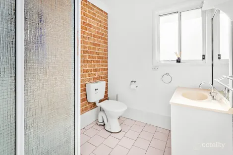 Property photo of 2/40-42 Bateman Avenue Albion Park Rail NSW 2527