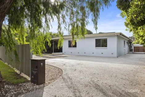 Property photo of 4 Gordon Street Rye VIC 3941