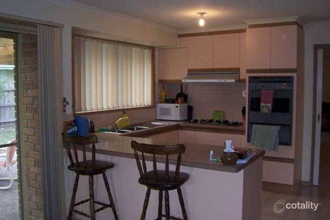 Property photo of 1 Nicholas Court Narre Warren VIC 3805
