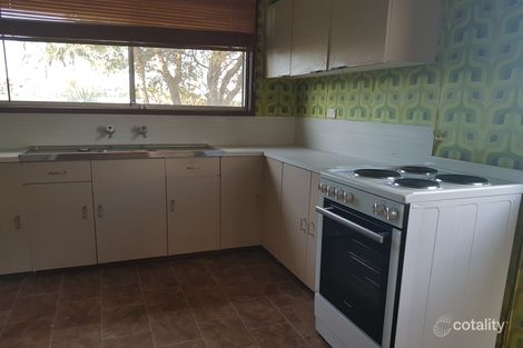 Property photo of 40 Waratah Crescent Sanctuary Point NSW 2540