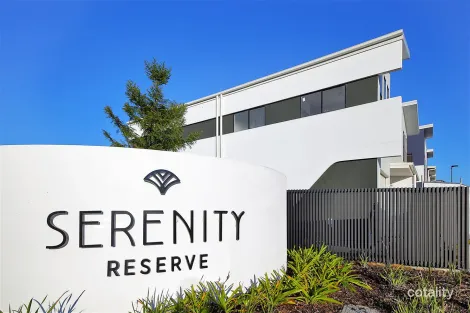 6/1 LAKE SERENITY BVD, HELENSVALE, QLD 4212