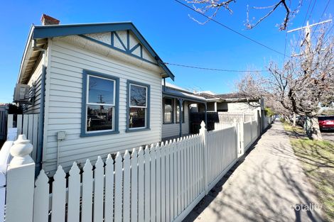 11 Gamon St, Seddon, VIC 3011