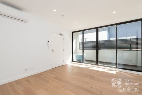 Property photo of 103/1082 Burke Road Balwyn North VIC 3104
