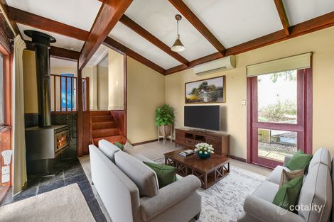 Property photo of 12 Lake Terrace East Mount Gambier SA 5290