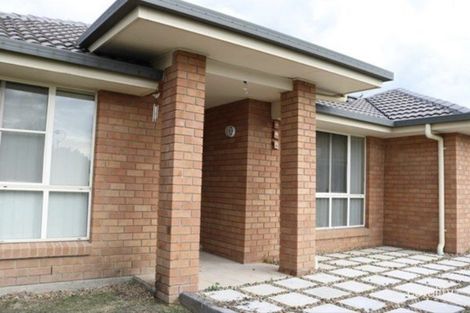 Property photo of 19 Dewhurst Crescent Raceview QLD 4305