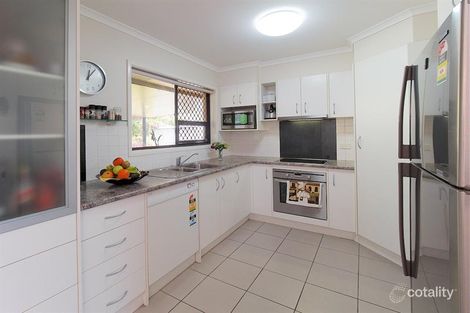 Property photo of 111 Garie Street Wishart QLD 4122