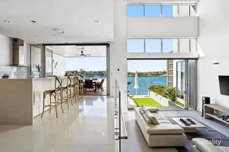 55 Macquarie St, Teneriffe, QLD 4005