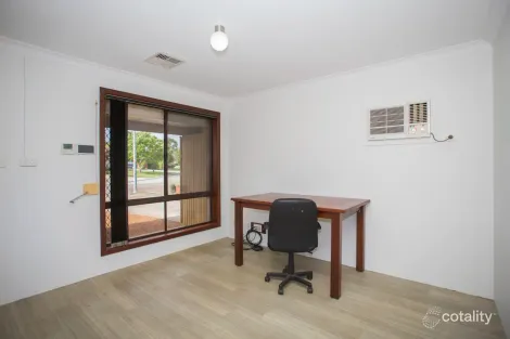 Property photo of 60 Lewis Jones Cross Stratton WA 6056