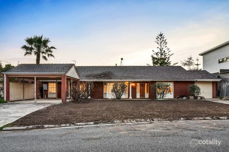 Property photo of 22 Sunlake Place Tennyson SA 5022