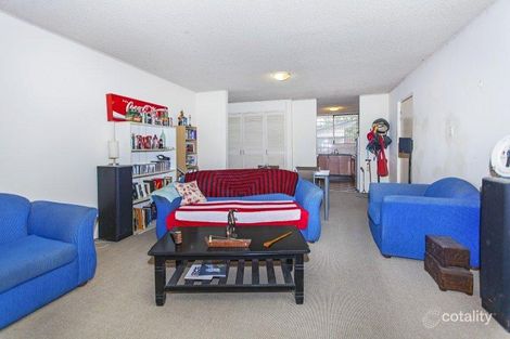 Property photo of 2/562 Sandgate Road Clayfield QLD 4011