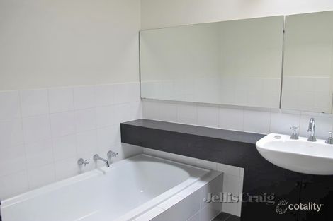 Property photo of 2/8 Duke Street Kew VIC 3101