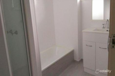 Property photo of 18 Yvette Street Kelso QLD 4815