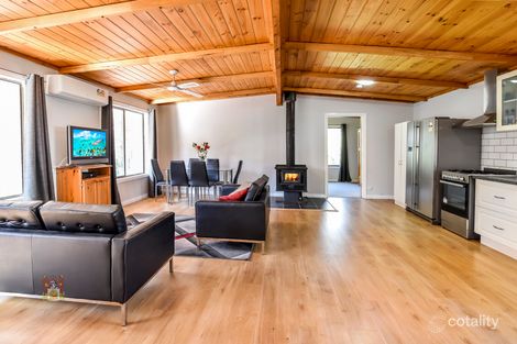 Property photo of 44 Riverside Crescent Flowerdale VIC 3717