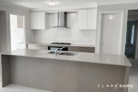 Property photo of 51 Grasshawk Drive Chisholm NSW 2322