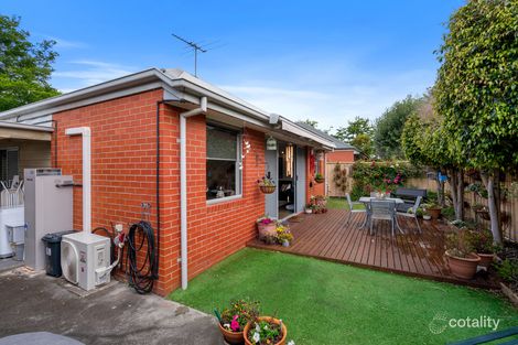 Property photo of 22 Hawthorn Way Caroline Springs VIC 3023