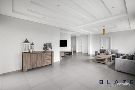 Property photo of 13 Foster Close West Hoxton NSW 2171