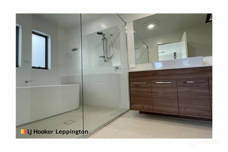 6 Lambert St, Gledswood Hills, NSW 2557