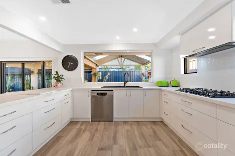 Property photo of 60 Zlinya Circle Spearwood WA 6163