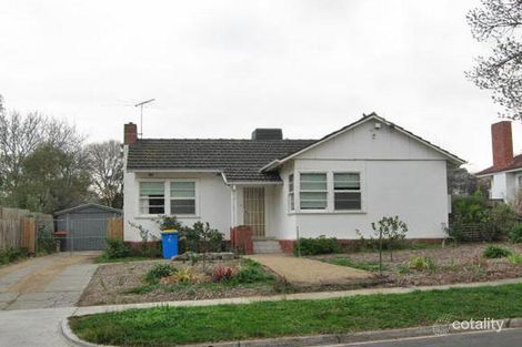 2 Sunderland Ave, Ashburton, VIC 3147