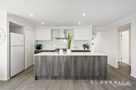 Property photo of 34 Hillcrest Drive Gillieston Heights NSW 2321