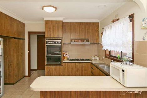 Property photo of 14 Emily Street St Albans VIC 3021