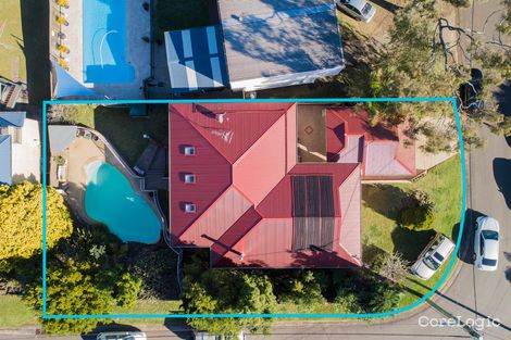 Property photo of 17 Ennerdale Crescent Wheeler Heights NSW 2097