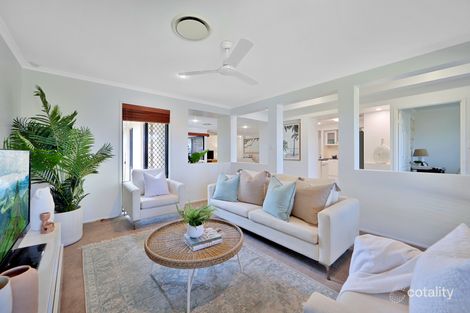 Property photo of 6 Rosander Place Bargara QLD 4670