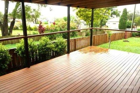 24 Brooke Ave, Southport, QLD 4215