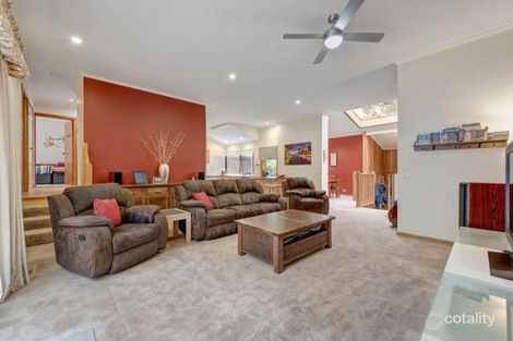 Property photo of 42 Melview Drive Ringwood North VIC 3134