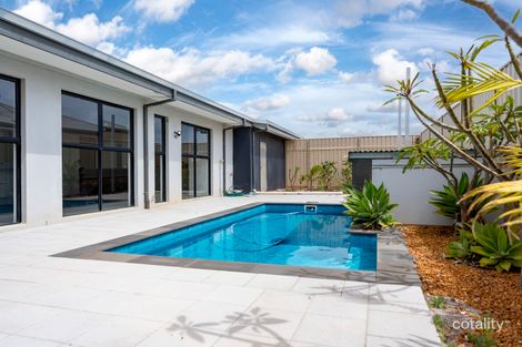 Property photo of 14 Flavio Crescent Wandina WA 6530