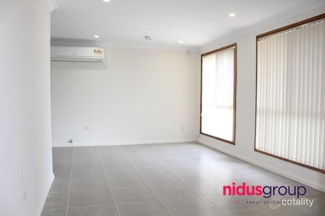 8 Perrin Ave, Plumpton, NSW 2761