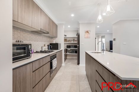 Property photo of 62 Currawong Drive Calala NSW 2340