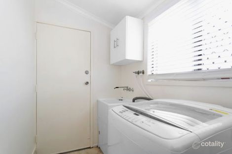 17 Barnfield Dr, Andergrove, QLD 4740