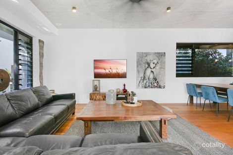 Property photo of 1/113 Petrel Avenue Mermaid Beach QLD 4218