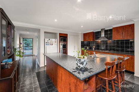 Property photo of 74 Ferndown Drive Cranbourne VIC 3977
