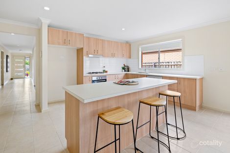 Property photo of 31 Mermaid Crescent Wyndham Vale VIC 3024