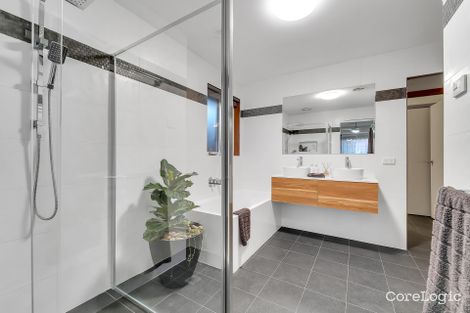 Property photo of 5 Orchid Court Hoppers Crossing VIC 3029
