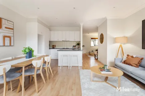 Property photo of 3/23 McEwan Road Heidelberg Heights VIC 3081