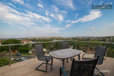 Property photo of 28 Horning Parade Manly Vale NSW 2093
