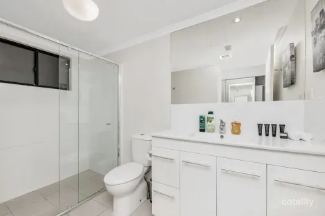 Property photo of 4/30-34 Palmer Street South Townsville QLD 4810