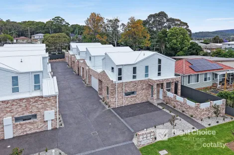 1/7 Kingston St, Oak Flats, NSW 2529