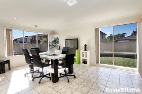 Property photo of 12 Shannon Grove Roxburgh Park VIC 3064