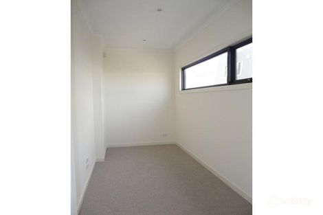 Property photo of 25 Souter Crescent Footscray VIC 3011