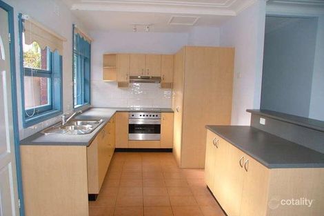 4 Eaton Sq, Allambie Heights, NSW 2100