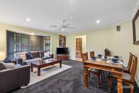 Property photo of 13 Franquin Crescent Kuraby QLD 4112