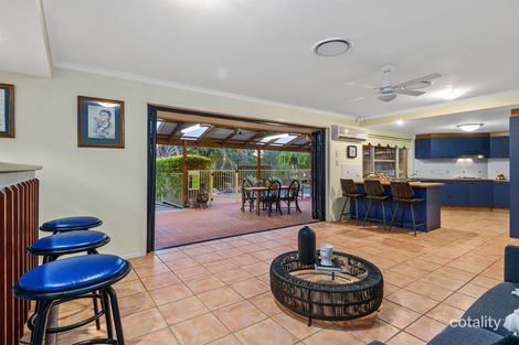 Property photo of 13 Franquin Crescent Kuraby QLD 4112