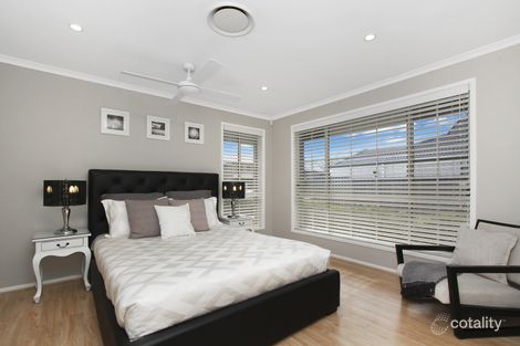 Property photo of 13 Dee Close Prestons NSW 2170