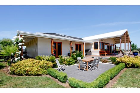 Property photo of 234 Gibsons Road Sale VIC 3850