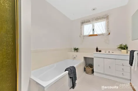 Property photo of 10 Summer Rise Summerhill TAS 7250