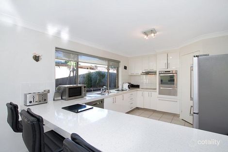 Property photo of 9 Lismore Drive Helensvale QLD 4212